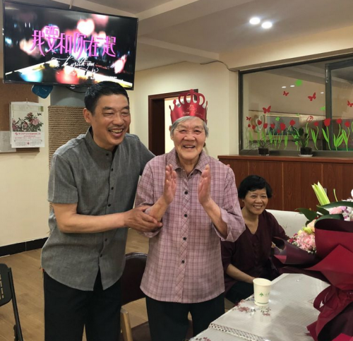 “笑由心生”長(zhǎng)者生日會(huì)